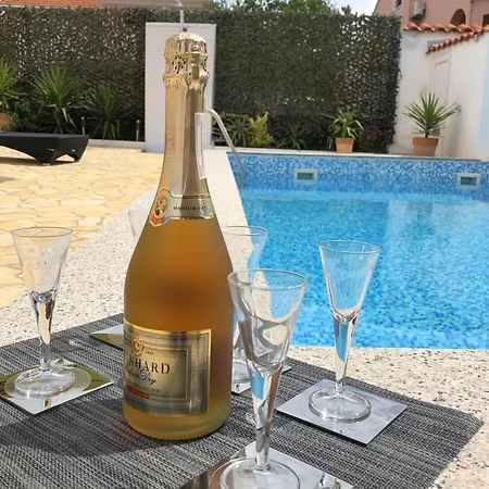 Sanda With Private Pool Villa Zadar