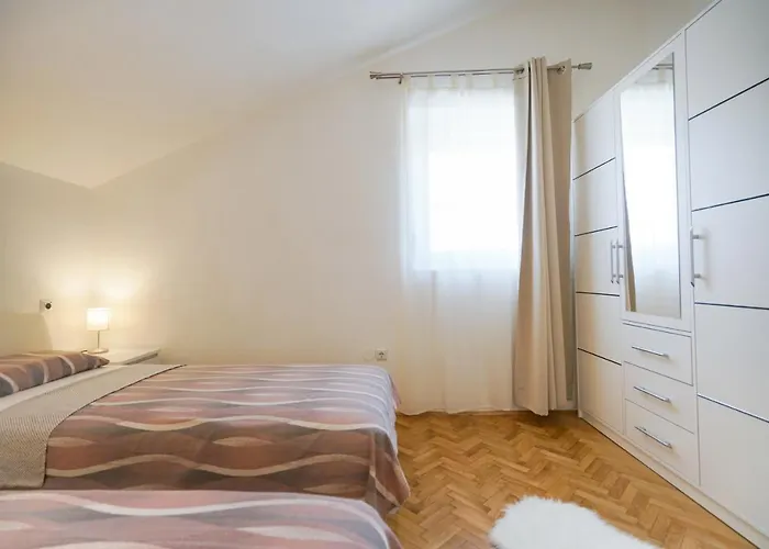 Sanda With Private Pool * Zadar