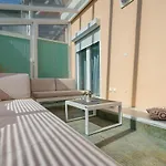 Sanda With Private Pool 자다르