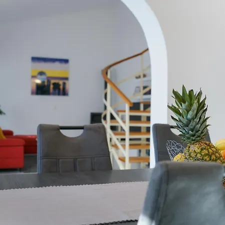 Sanda With Private Pool Zadar