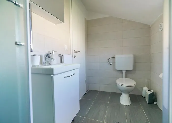 Sanda With Private Pool זאדאר