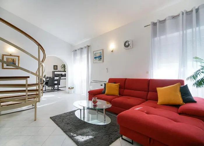 Sanda With Private Pool זאדאר